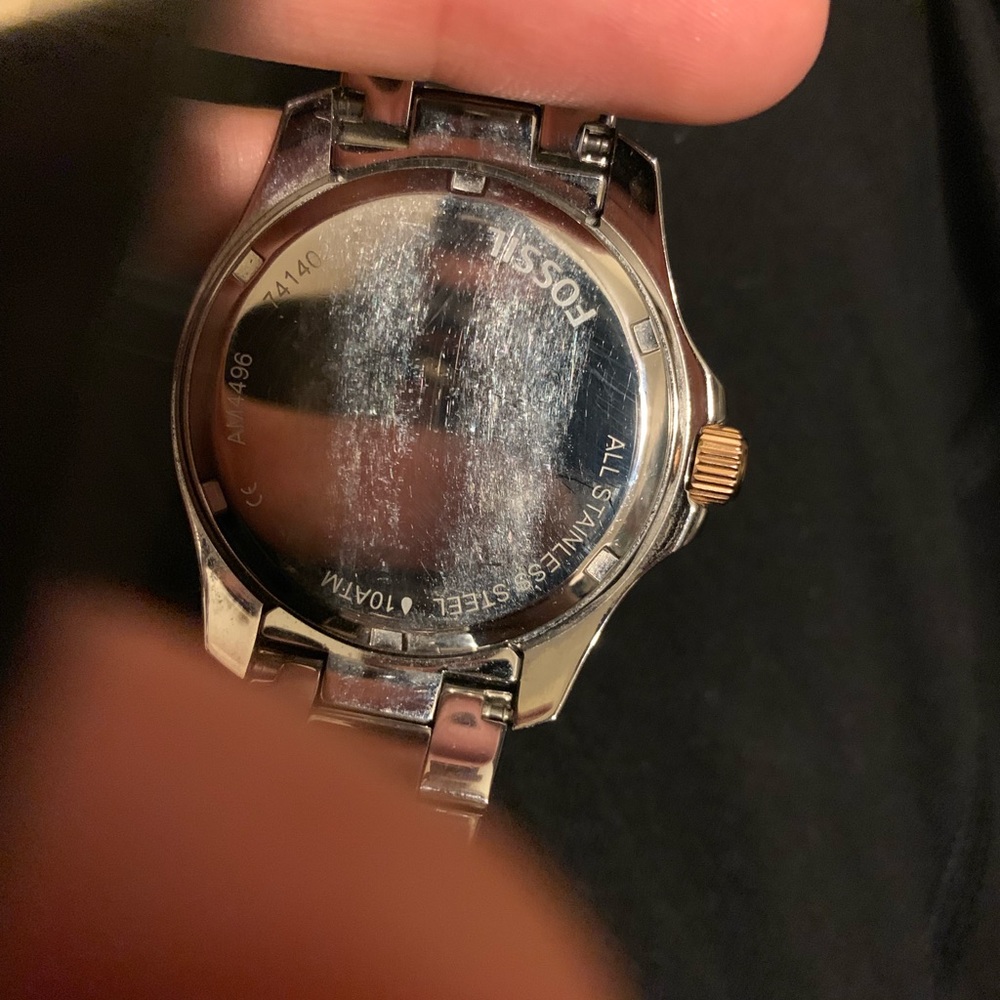 FOSSIL WATCH - Picture 5 of 6
